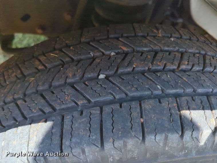 image for item MY9384 2007 Ford E250  van