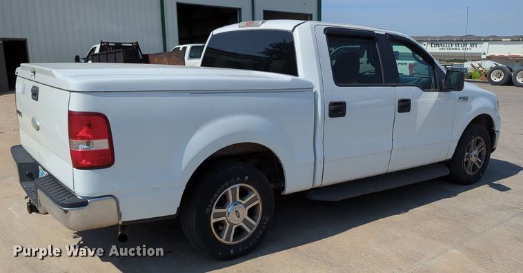 image for item MY9388 2006 Ford F150  SuperCrew pickup truck