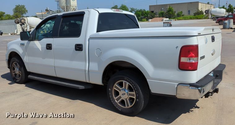 image for item MY9388 2006 Ford F150  SuperCrew pickup truck