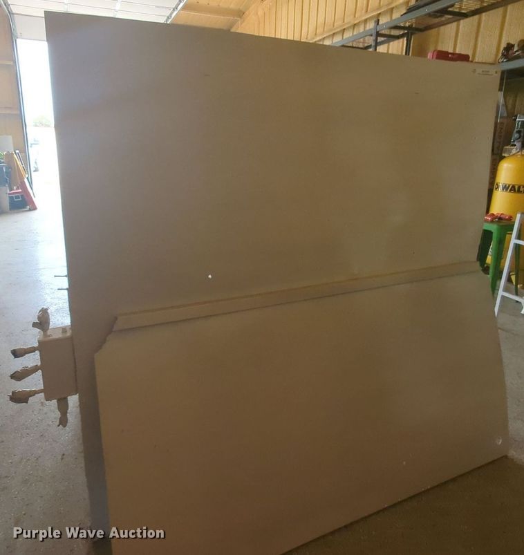 image for item MY9395 Work bench