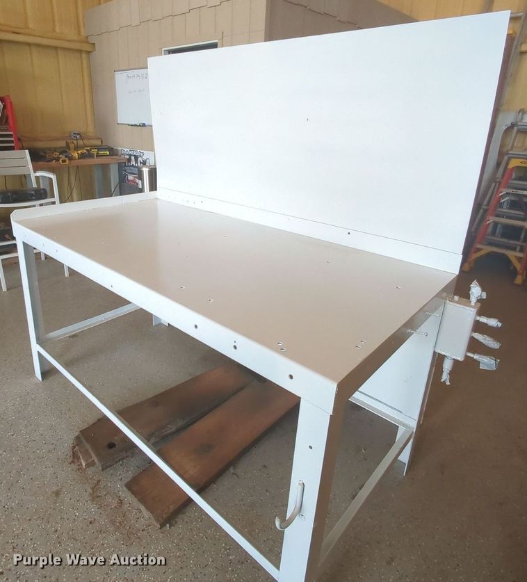 image for item MY9395 Work bench