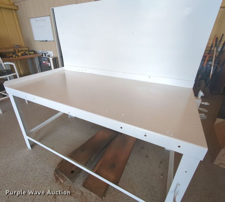 image for item MY9395 Work bench