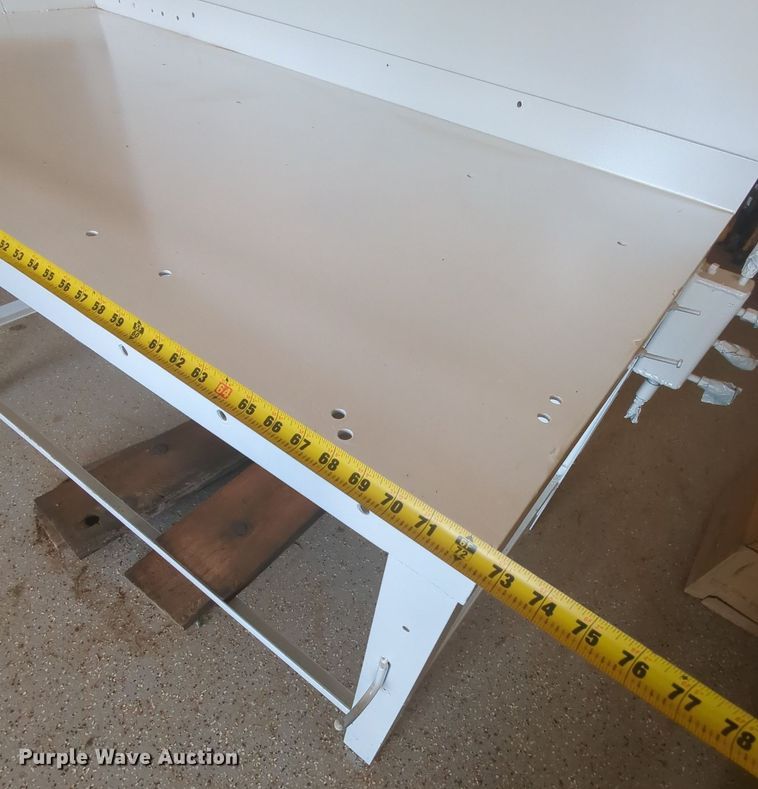 image for item MY9395 Work bench