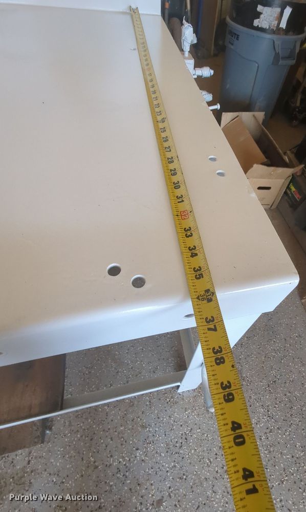 image for item MY9395 Work bench