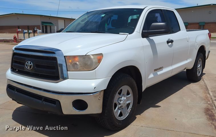 image for item MY9468 2013 Toyota Tundra  Double Cab pickup truck