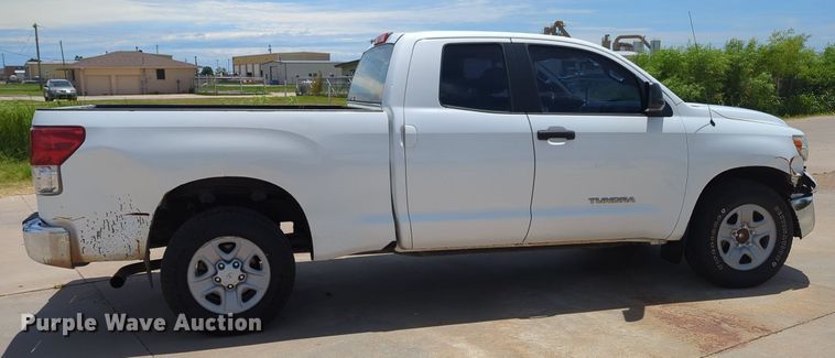 image for item MY9468 2013 Toyota Tundra  Double Cab pickup truck