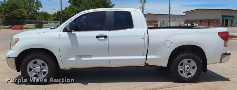 image for item MY9468 2013 Toyota Tundra  Double Cab pickup truck