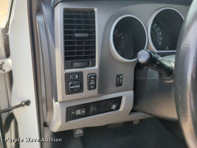 image for item MY9468 2013 Toyota Tundra  Double Cab pickup truck