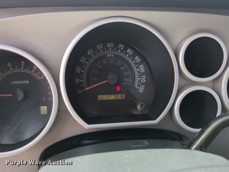 image for item MY9468 2013 Toyota Tundra  Double Cab pickup truck