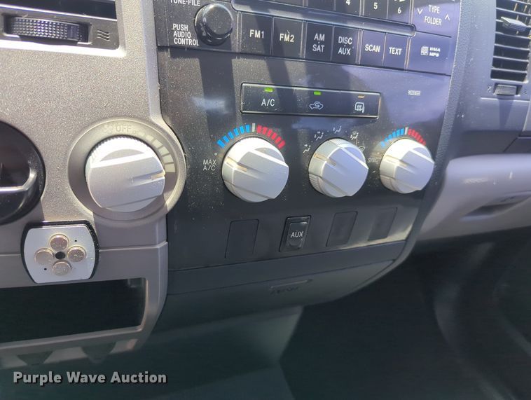 image for item MY9468 2013 Toyota Tundra  Double Cab pickup truck