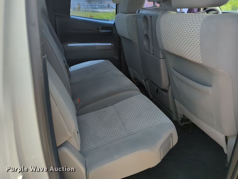 image for item MY9468 2013 Toyota Tundra  Double Cab pickup truck