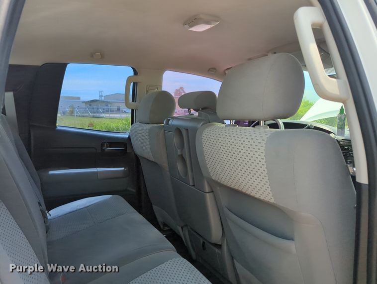 image for item MY9468 2013 Toyota Tundra  Double Cab pickup truck