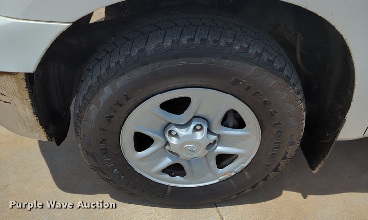 image for item MY9468 2013 Toyota Tundra  Double Cab pickup truck