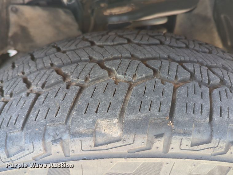 image for item MY9468 2013 Toyota Tundra  Double Cab pickup truck