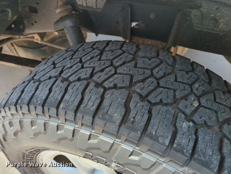 image for item MY9468 2013 Toyota Tundra  Double Cab pickup truck