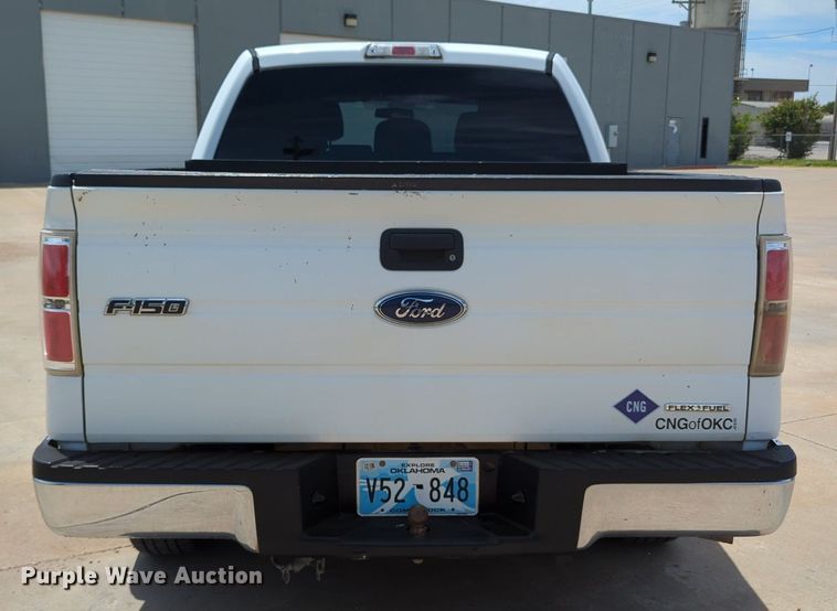 image for item MY9469 2011 Ford F150  SuperCrew pickup truck