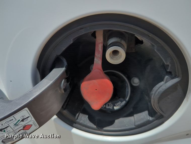 image for item MY9469 2011 Ford F150  SuperCrew pickup truck