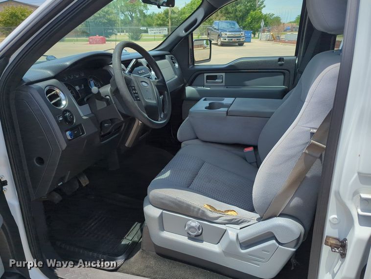 image for item MY9469 2011 Ford F150  SuperCrew pickup truck