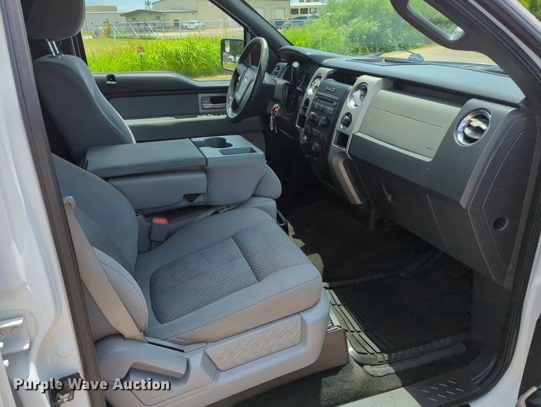 image for item MY9469 2011 Ford F150  SuperCrew pickup truck