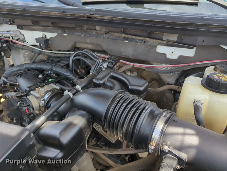 image for item MY9469 2011 Ford F150  SuperCrew pickup truck