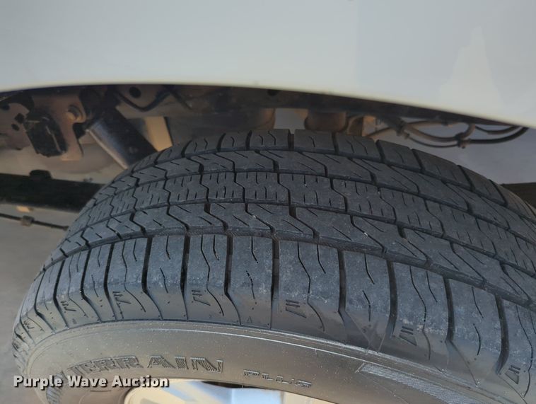 image for item MY9469 2011 Ford F150  SuperCrew pickup truck