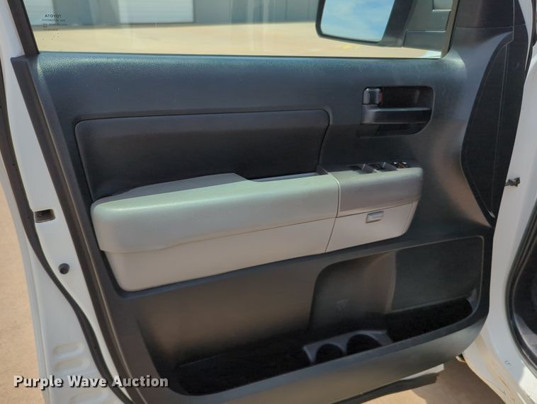 image for item MY9470 2011 Toyota Tundra  Double Cab pickup truck