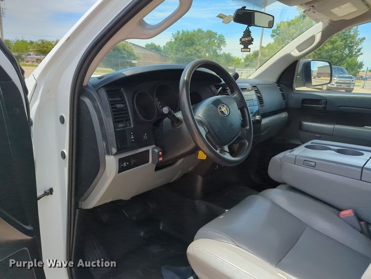 image for item MY9470 2011 Toyota Tundra  Double Cab pickup truck