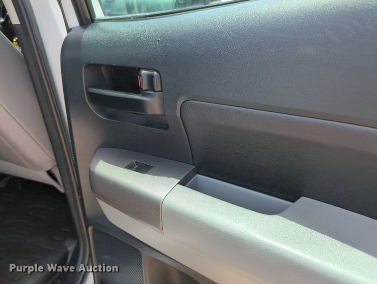 image for item MY9470 2011 Toyota Tundra  Double Cab pickup truck