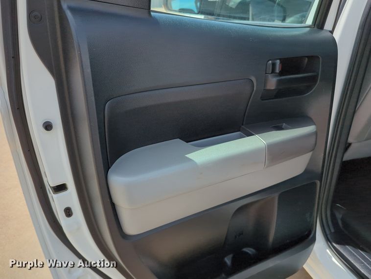 image for item MY9470 2011 Toyota Tundra  Double Cab pickup truck