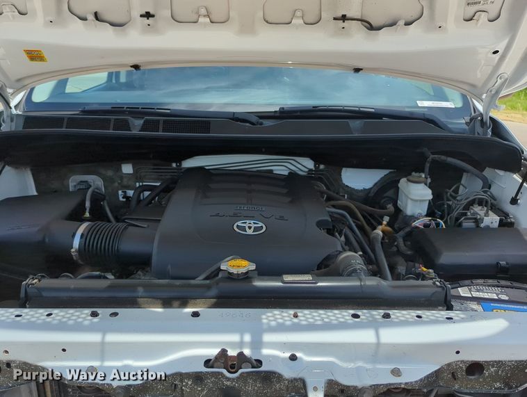 image for item MY9470 2011 Toyota Tundra  Double Cab pickup truck