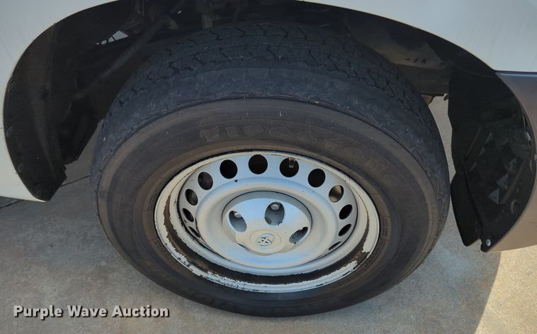 image for item MY9470 2011 Toyota Tundra  Double Cab pickup truck