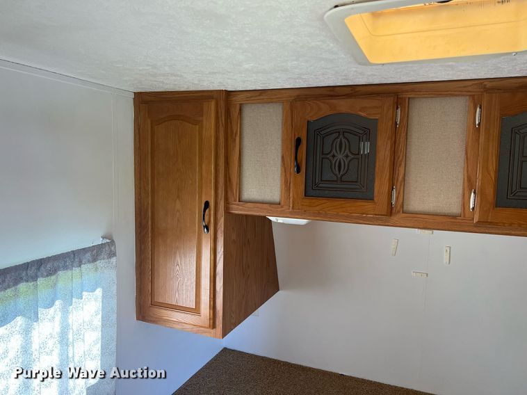 image for item MY9766 2006 Keystone Copper Canyon  camper