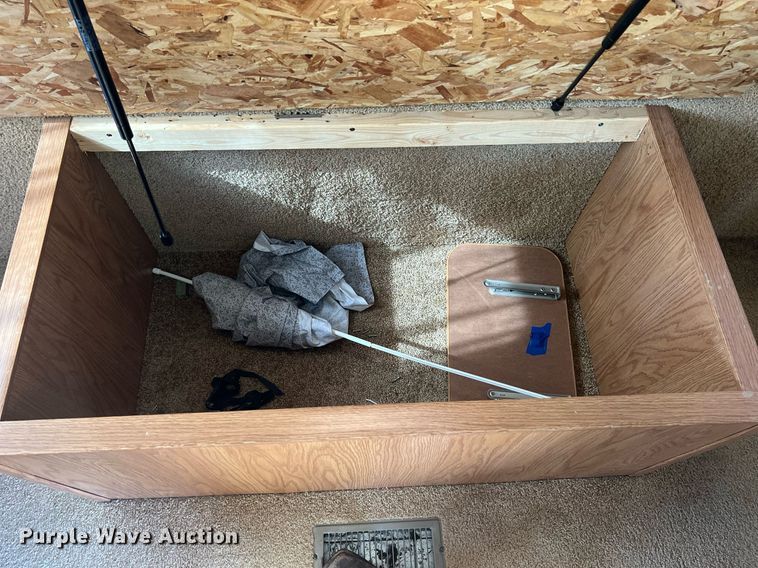 image for item MY9766 2006 Keystone Copper Canyon  camper