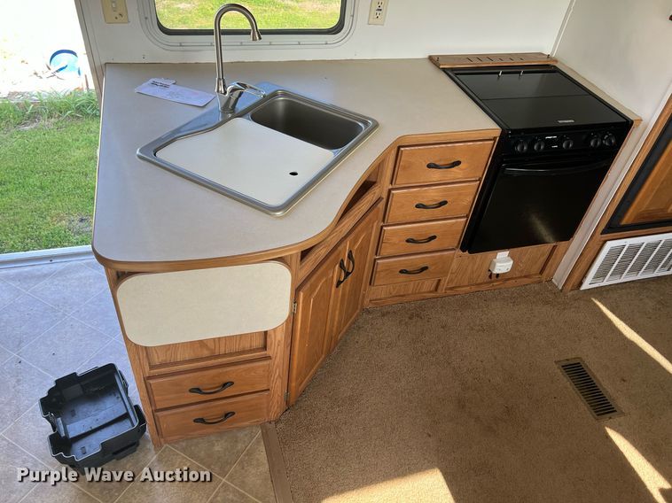 image for item MY9766 2006 Keystone Copper Canyon  camper