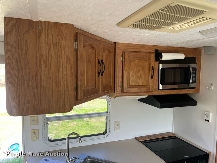 image for item MY9766 2006 Keystone Copper Canyon  camper