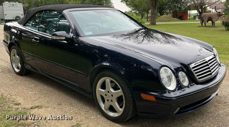 image for item NB9048 2003 Mercedes Benz CLK 430  convertible