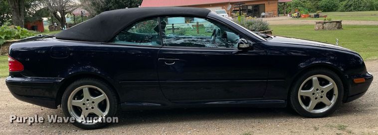 image for item NB9048 2003 Mercedes Benz CLK 430  convertible
