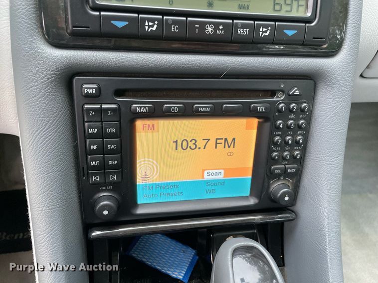 image for item NB9048 2003 Mercedes Benz CLK 430  convertible