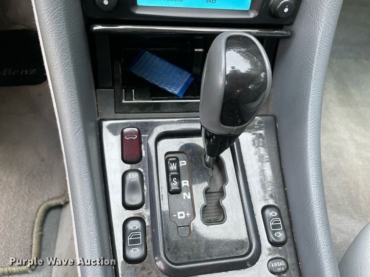 image for item NB9048 2003 Mercedes Benz CLK 430  convertible