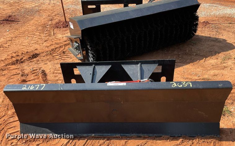 image for item NB9065 Skid steer dozer blade