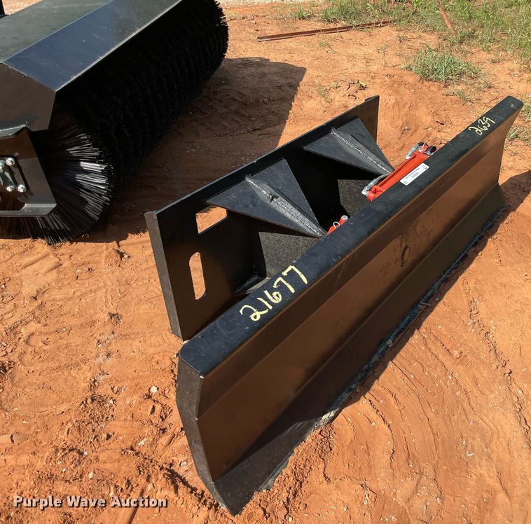 image for item NB9065 Skid steer dozer blade