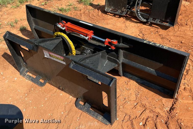 image for item NB9065 Skid steer dozer blade