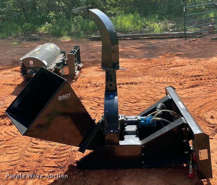 image for item NB9066 Skid steer wood chipper