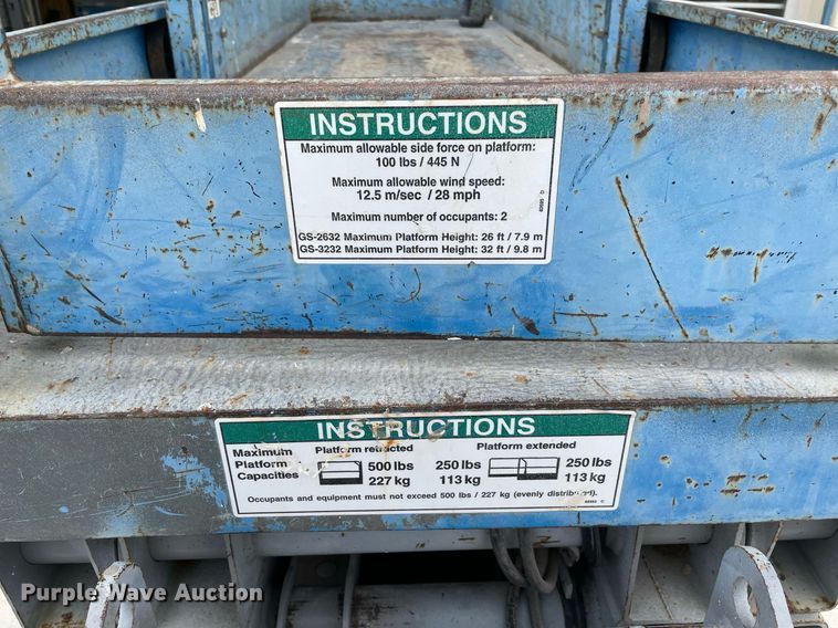 image for item NB9083 2014 Genie GS-2632  scissor lift