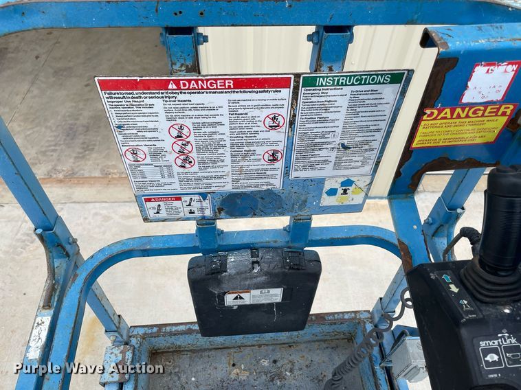image for item NB9083 2014 Genie GS-2632  scissor lift