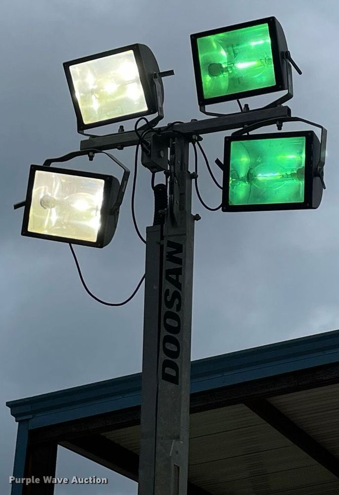 image for item NB9084 LSC  light plant