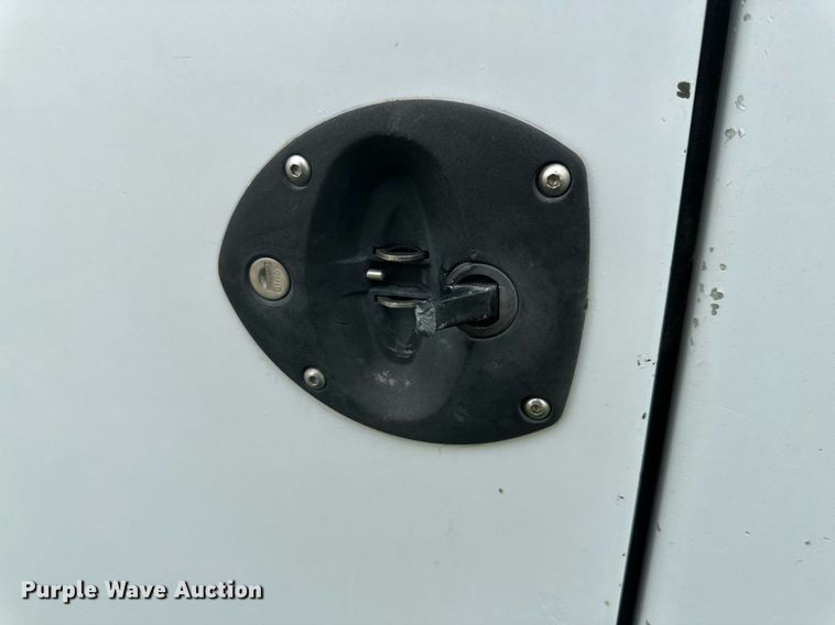 image for item NI9797 (2) Utility vans