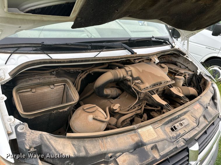 image for item NI9797 (2) Utility vans