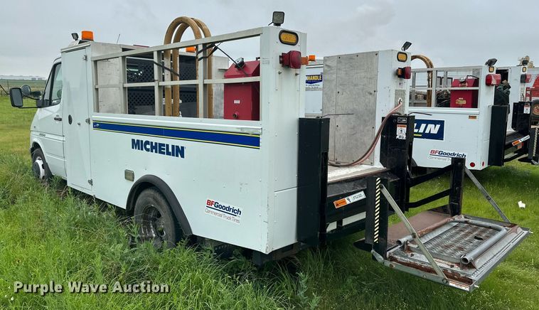 image for item NI9797 (2) Utility vans