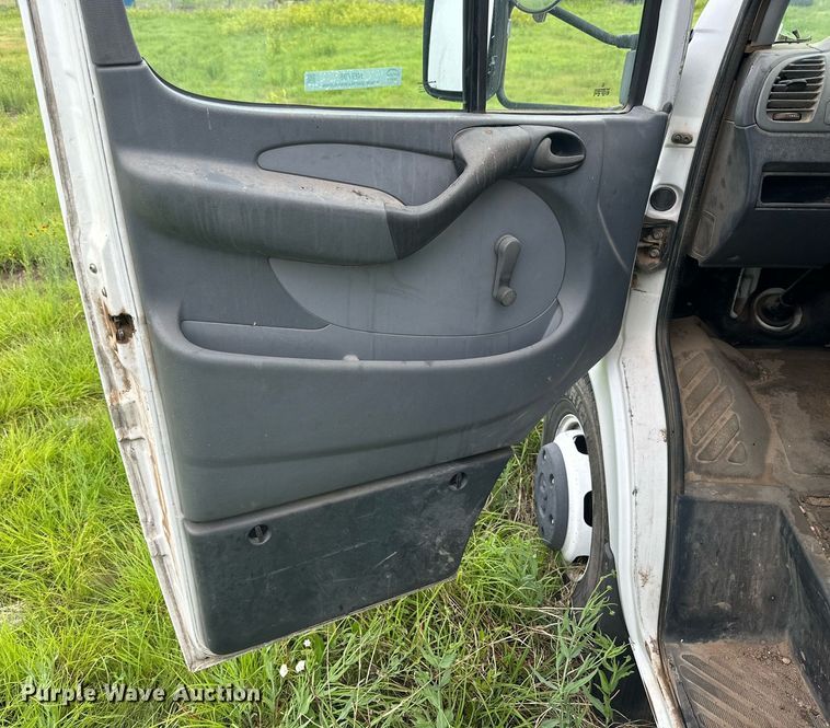 image for item NI9797 (2) Utility vans